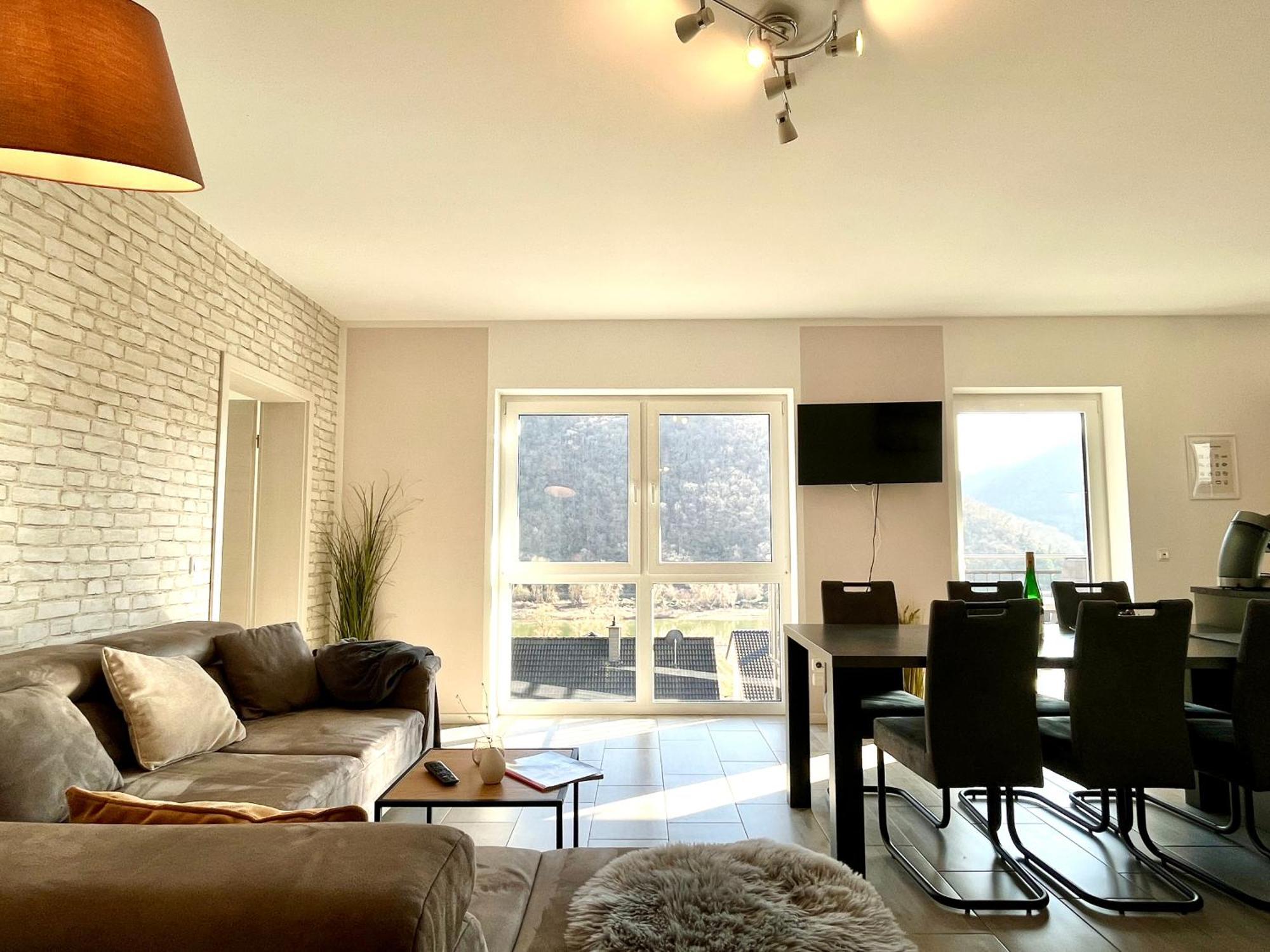 Ferienwohnung Moseltraum, 1-6 Pers, Mit 3 Schlafzimmer Und Panoramabalkon Müden Exterior foto